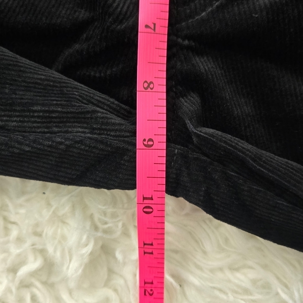 OAT New York HIGH-RISE CORDUROY BUTTON FLY STRAIGHT CROP. Black. Size 25. New. - Picture 5 of 9